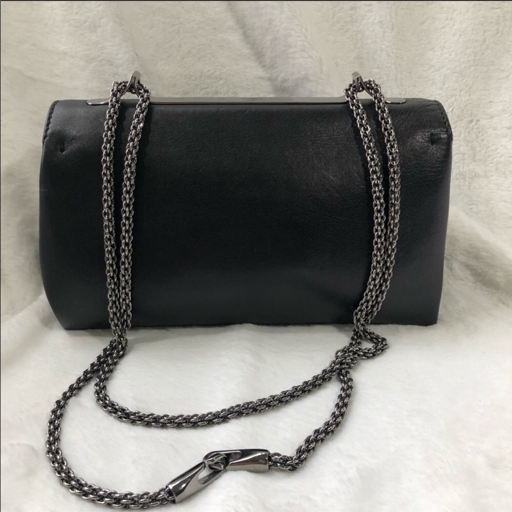 ✨VALENTINO GARAVANI Leather bag✨ - Picture 3 of 9